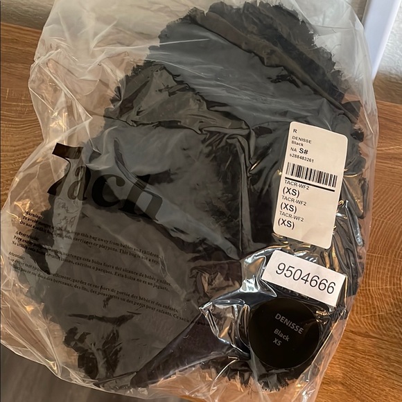 COPY - NWT Tach Clothing x REVOLVE Denisse Short - Picture 8 of 8